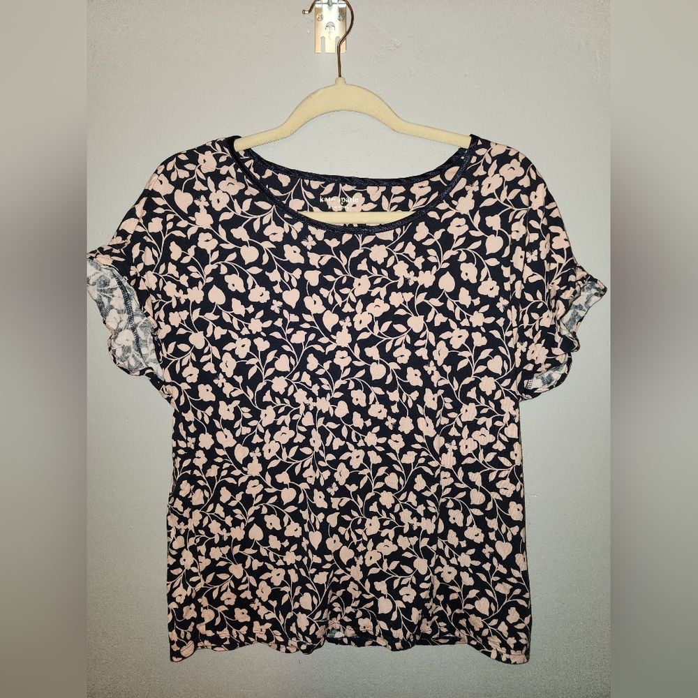 KATE SPADE garden vine print pajamas matching top and shorts